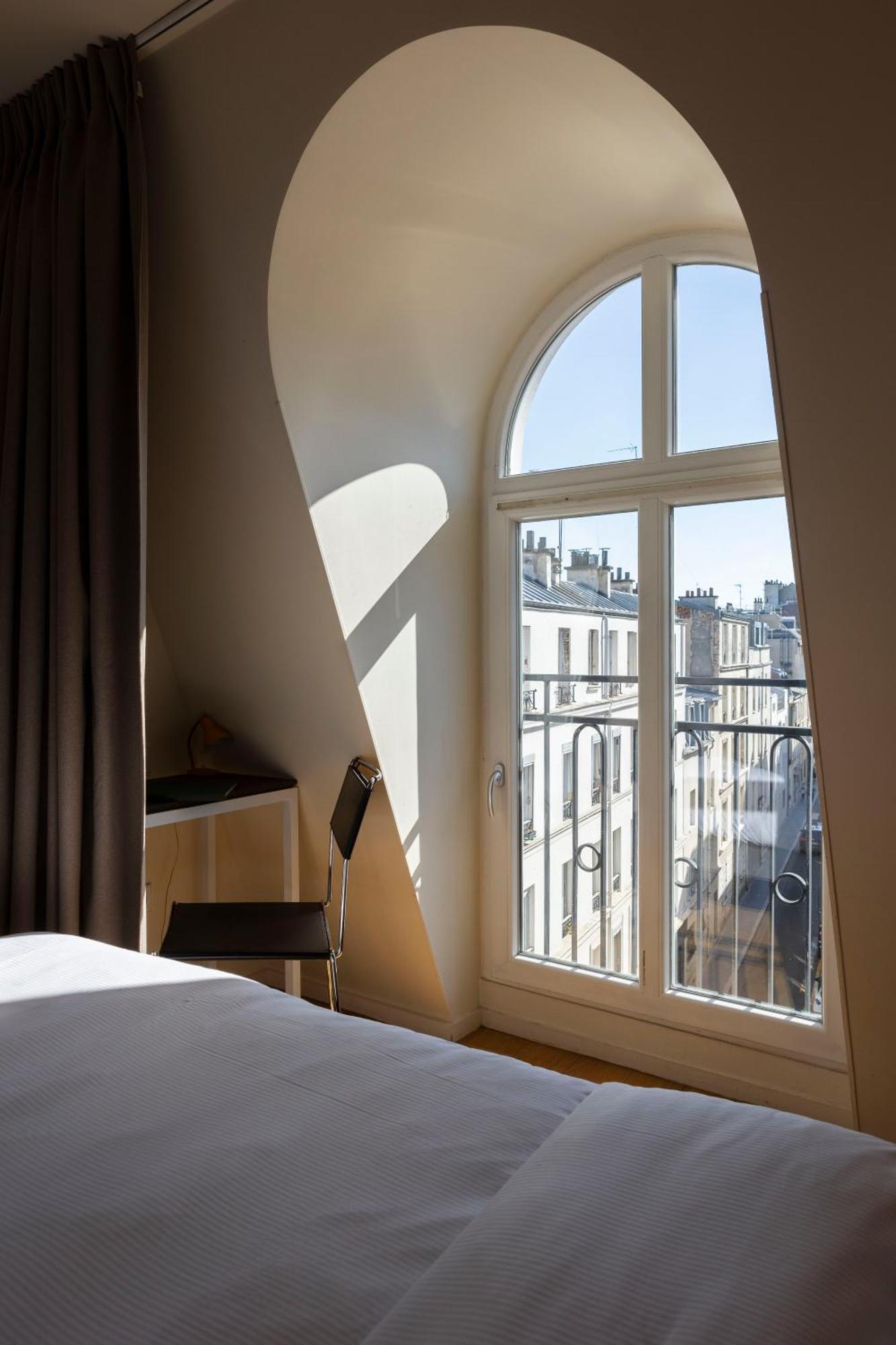 - Orso Hotel Parijs